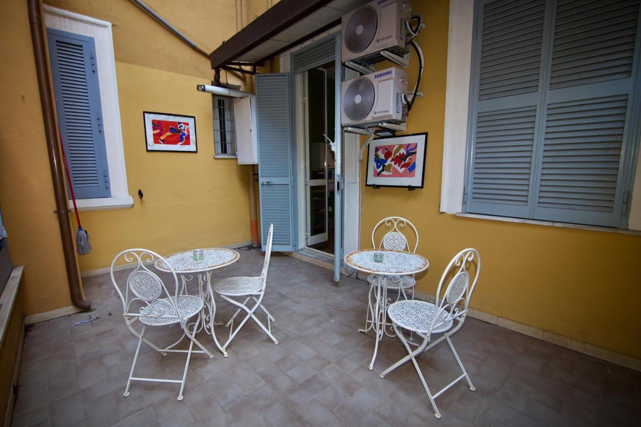 Home Art Colosseo Rom Eksteriør billede